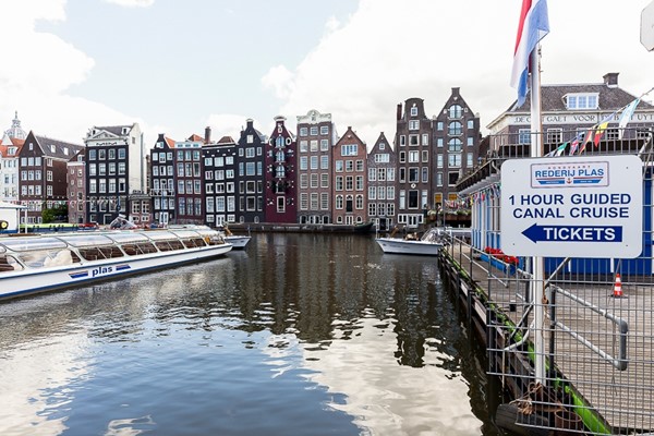 Medium property photo - Warmoesstraat 50G, 1012 JE Amsterdam